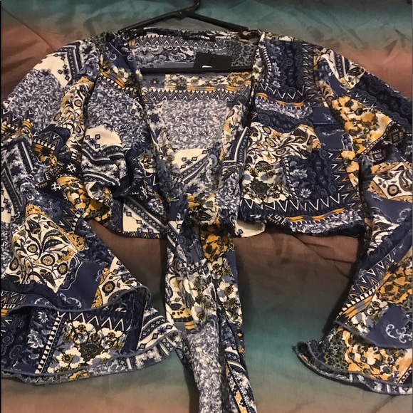 Top - Picture 4 of 4